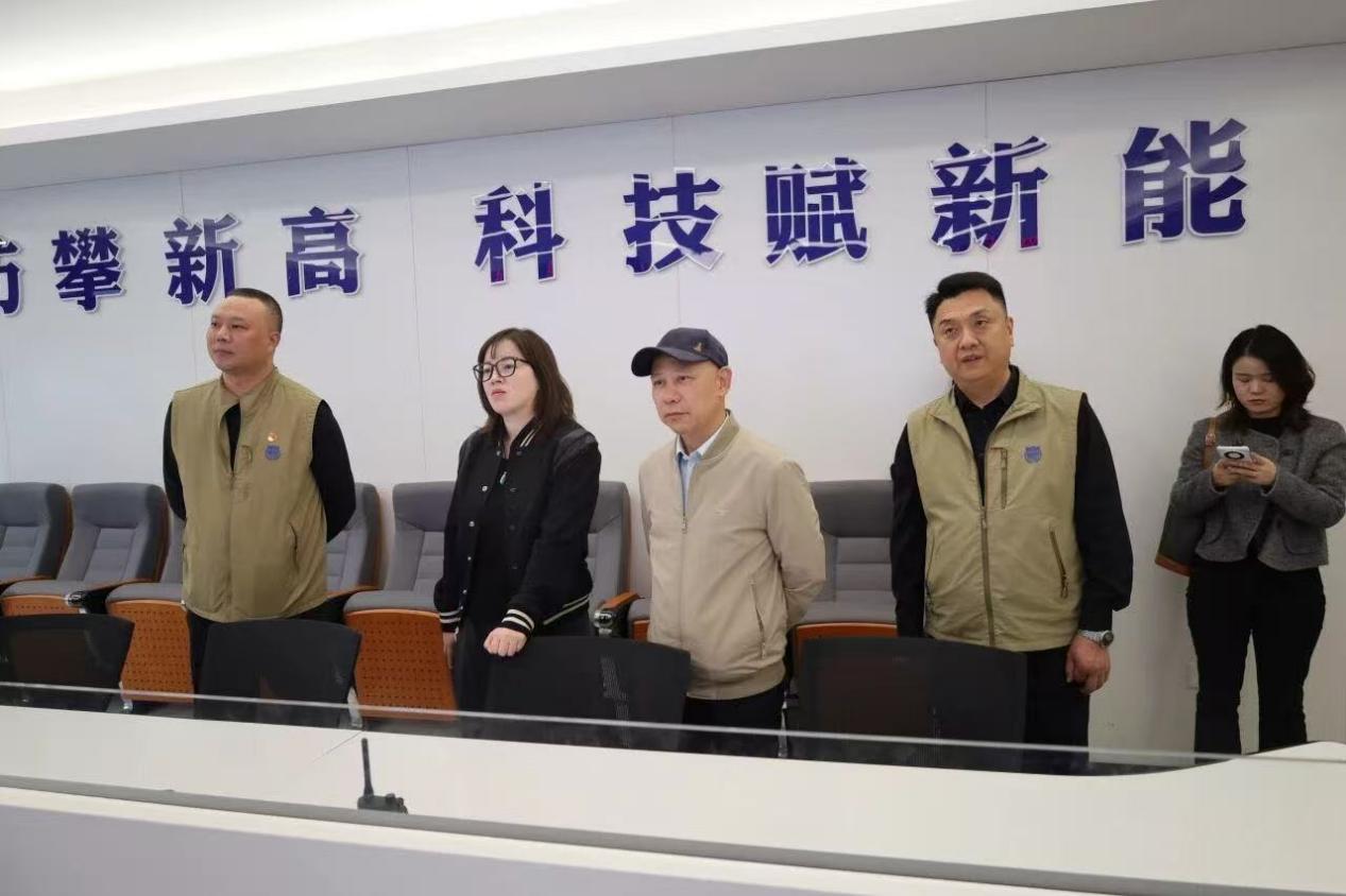 eeae7f951f4b5a9be35fb9635d7fccb4